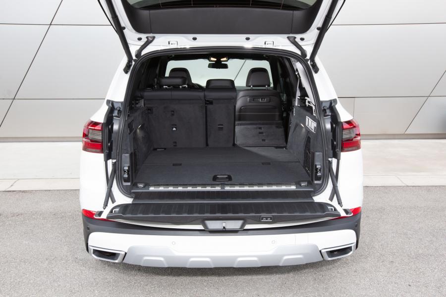 Багажник BMW X5 xDrive45e iPerformance (G05) 2019 года  (WW) (фото 73 из 102)